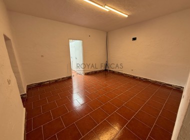 WhatsApp Image 2025-12-15 at 11.12.34 (5)